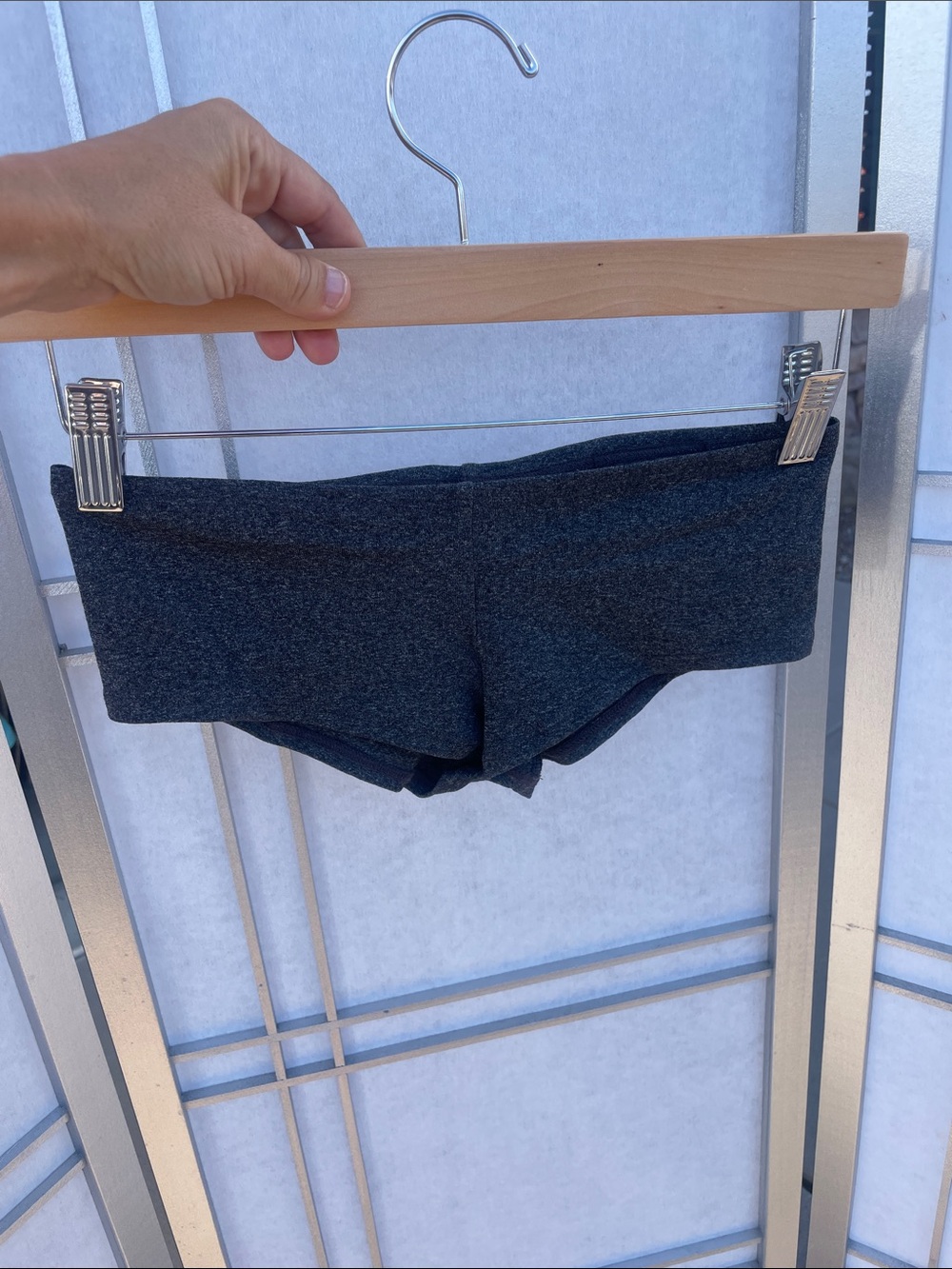Elisabetta Rogiani Gray Booty Shorts | Fitness Photoshoot Activewear |